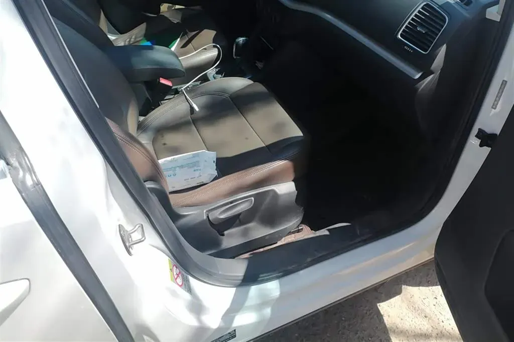 2016 Volkswagen Sharan 2.0T 220HP L4 6DCT,autocango,china used car exporter,china ev exporter,chinese used car exporter,chinese used ev exporter