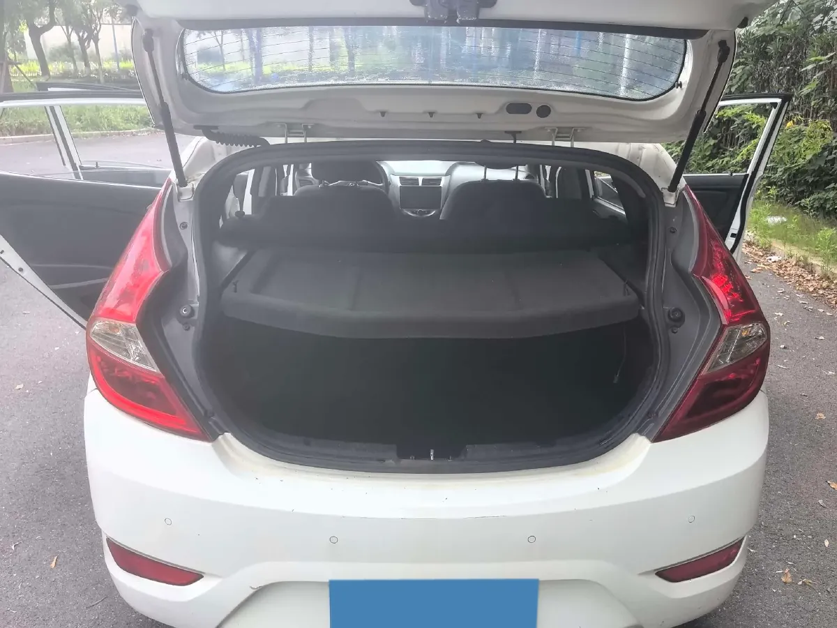 2014 Hyundai RuiYi 1.4L 107HP L4 5MT,autocango,china used car exporter,china ev exporter,chinese used car exporter,chinese used ev exporter