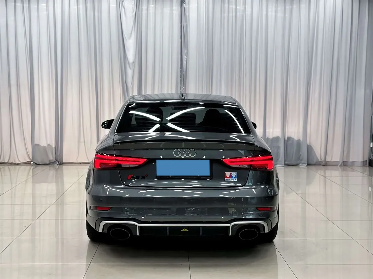 2017 Audi RS 3 2.5T 400HP L5 7DCT,autocango,china used car exporter,china ev exporter,chinese used car exporter,chinese used ev exporter