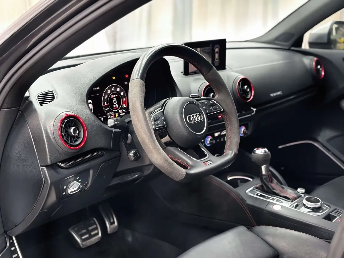 2017 Audi RS 3 2.5T 400HP L5 7DCT,autocango,china used car exporter,china ev exporter,chinese used car exporter,chinese used ev exporter