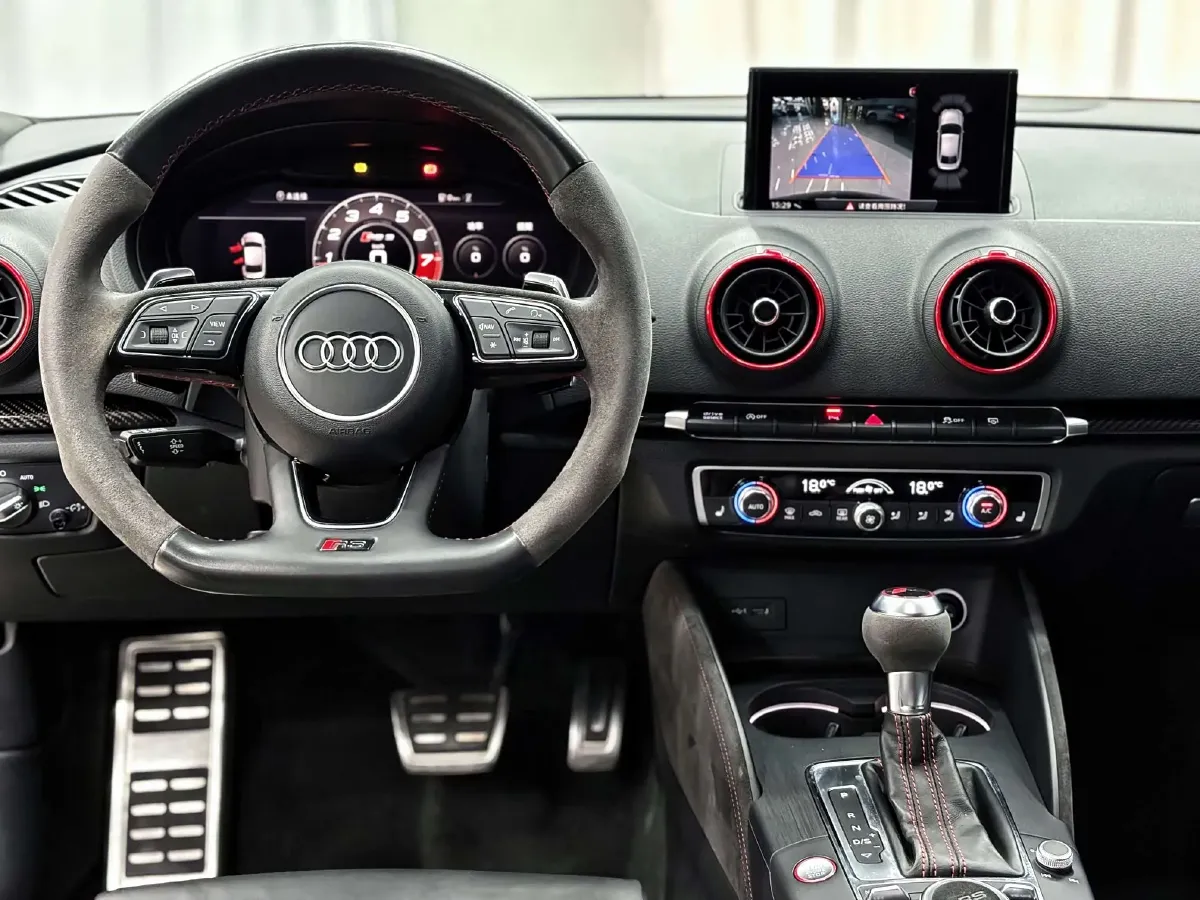 2017 Audi RS 3 2.5T 400HP L5 7DCT,autocango,china used car exporter,china ev exporter,chinese used car exporter,chinese used ev exporter