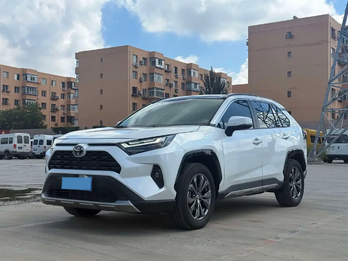 2024 Toyota RAV4 2.0L 171HP L4 CVT