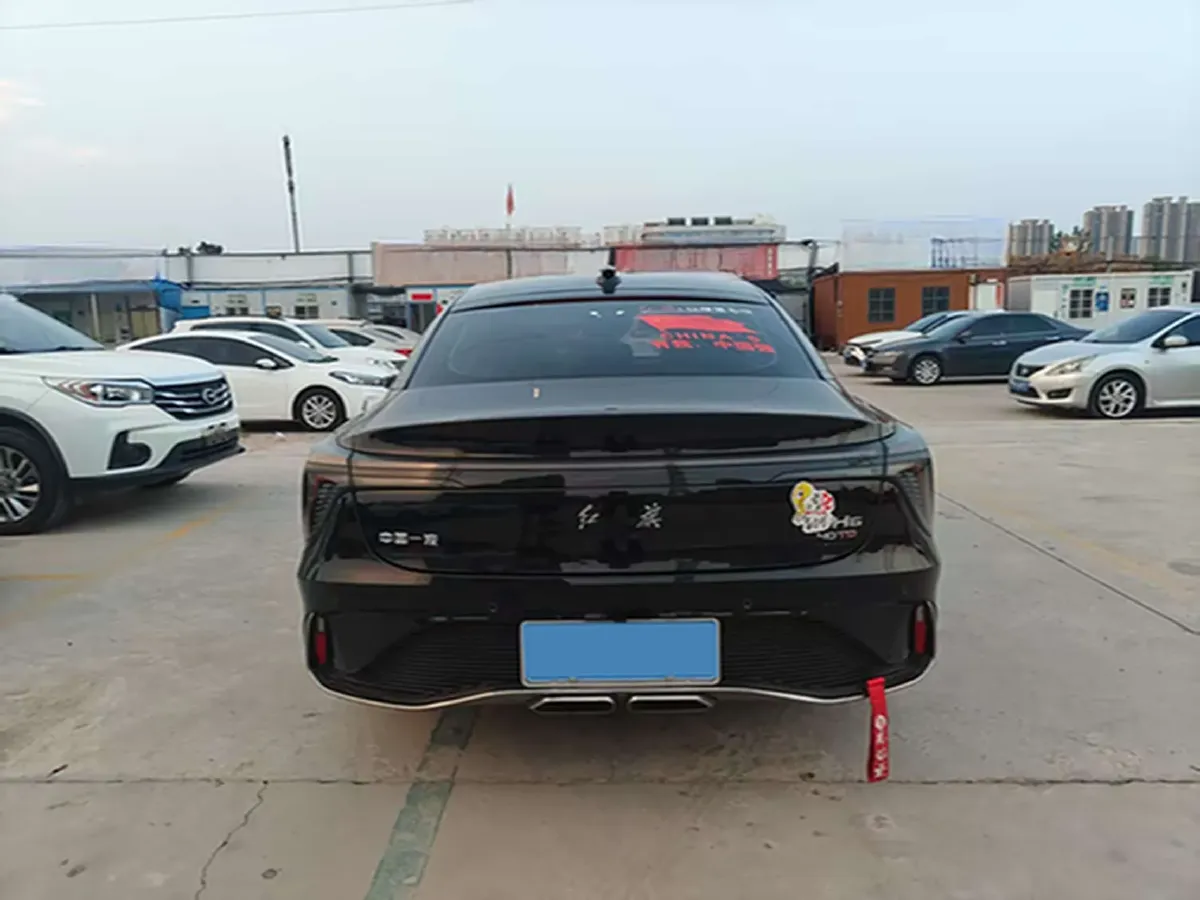 2024 HongQi H6 2.0T 224HP L4 8AT,autocango,china used car exporter,china ev exporter,chinese used car exporter,chinese used ev exporter