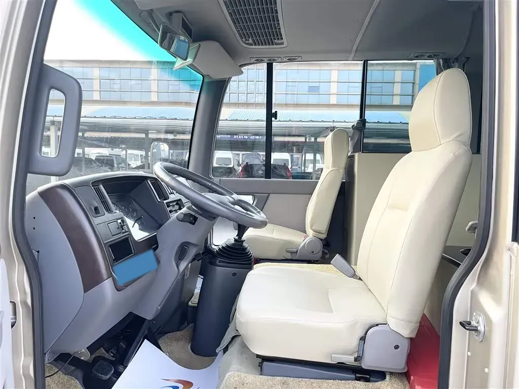 2011 Nissan Civilian 4.5L 180HP L6 5MT,autocango,china used car exporter,china ev exporter,chinese used car exporter,chinese used ev exporter