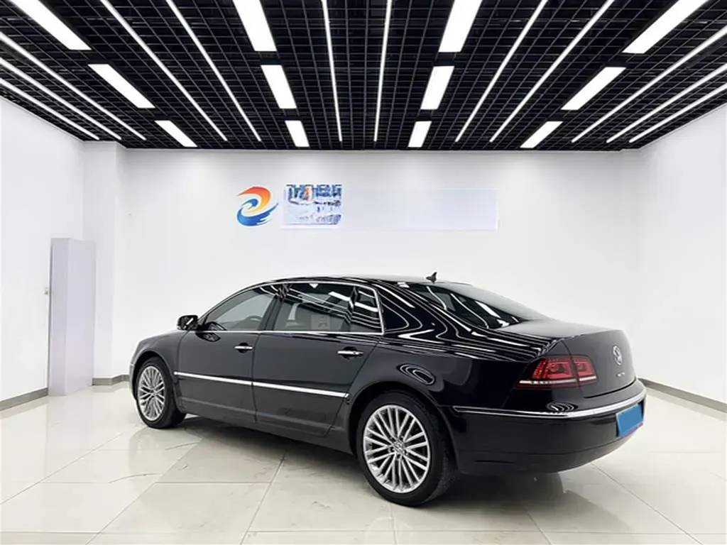 2015 Volkswagen Pheaton 3.0L 250HP V6 6AT,autocango,china used car exporter,china ev exporter,chinese used car exporter,chinese used ev exporter