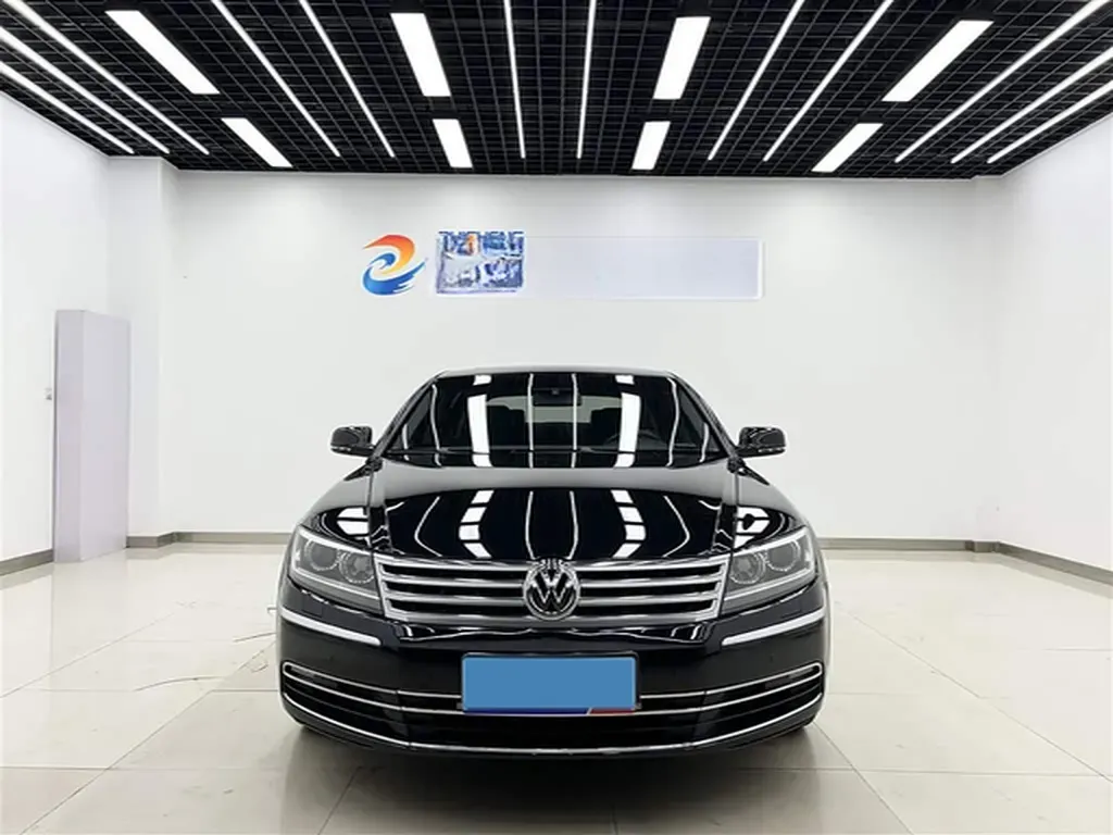 2015 Volkswagen Pheaton 3.0L 250HP V6 6AT,autocango,china used car exporter,china ev exporter,chinese used car exporter,chinese used ev exporter