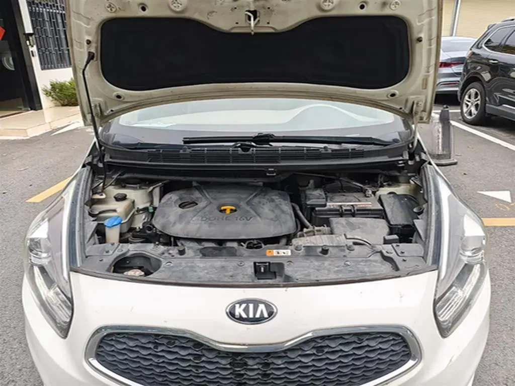 2013 Kia Carens 2.0L 152HP L4 6AT,autocango,china used car exporter,china ev exporter,chinese used car exporter,chinese used ev exporter