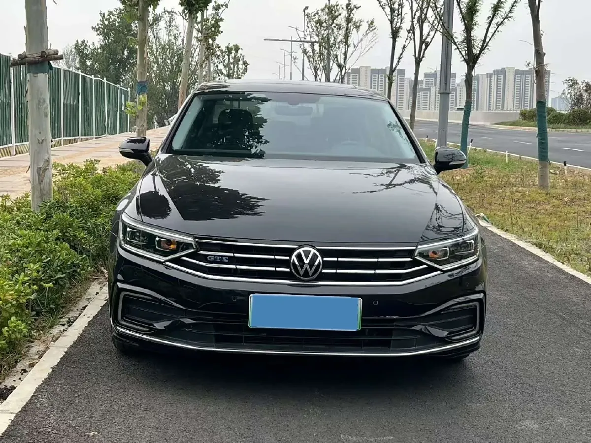 2022 Volkswagen Magotan GTE 1.4T 150HP L4 6DCT PHEV 13KWH,autocango,china used car exporter,china ev exporter,chinese used car exporter,chinese used ev exporter