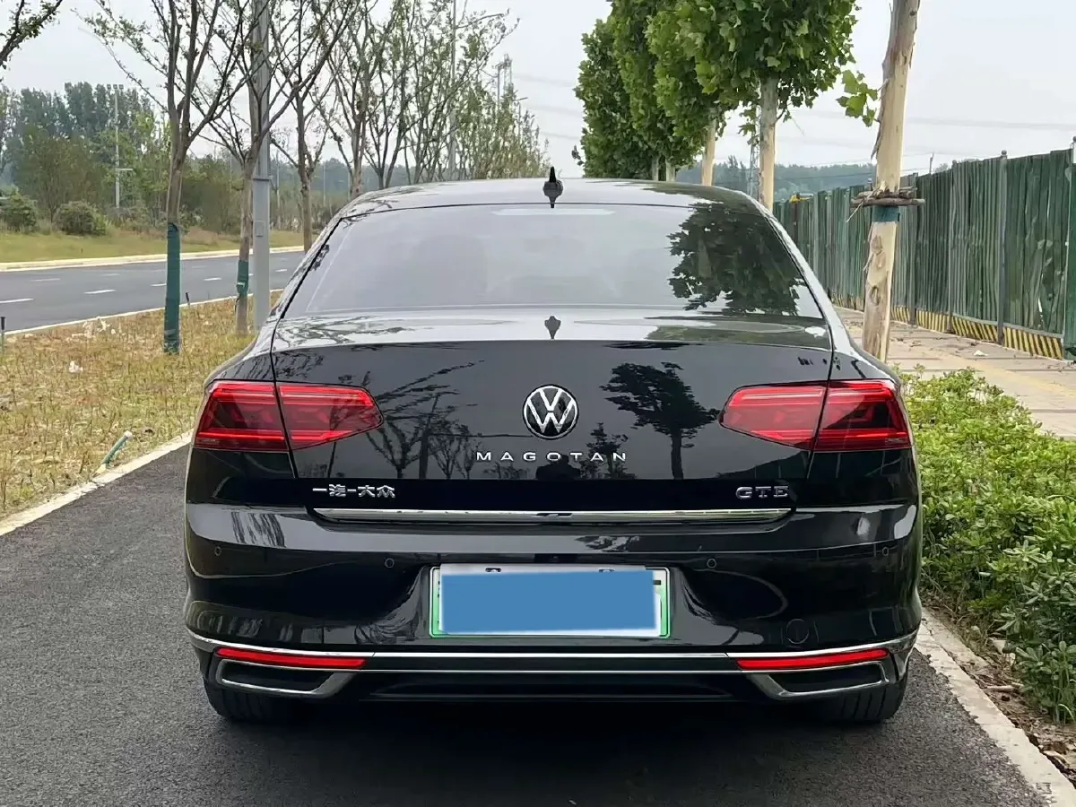 2022 Volkswagen Magotan GTE 1.4T 150HP L4 6DCT PHEV 13KWH,autocango,china used car exporter,china ev exporter,chinese used car exporter,chinese used ev exporter