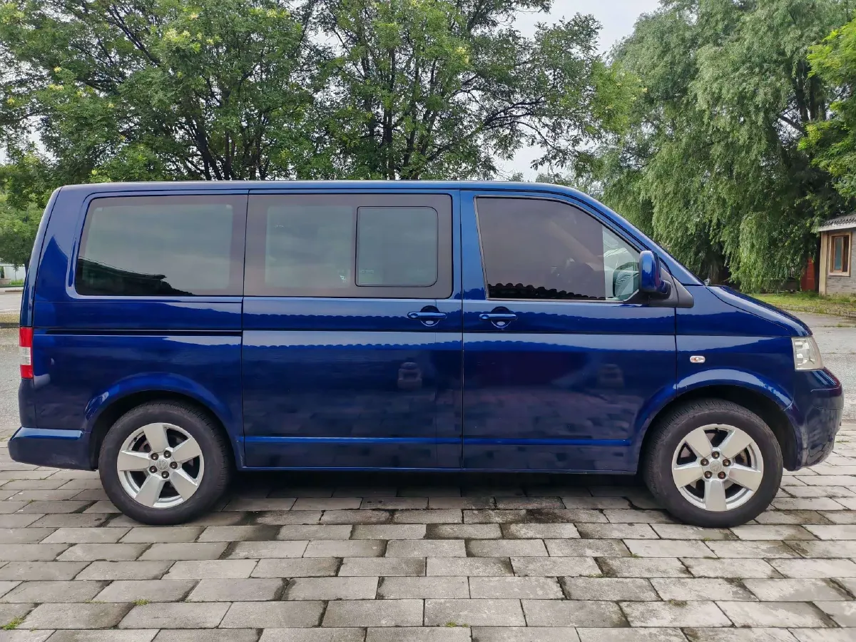 2008 Volkswagen Multivan 3.2L 235HP V6 6AT,autocango,china used car exporter,china ev exporter,chinese used car exporter,chinese used ev exporter