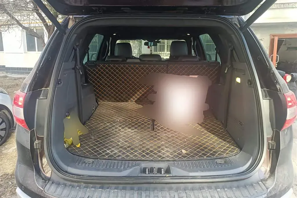 2016 Ford Everest 2.0T 245HP L4 6AT,autocango,china used car exporter,china ev exporter,chinese used car exporter,chinese used ev exporter