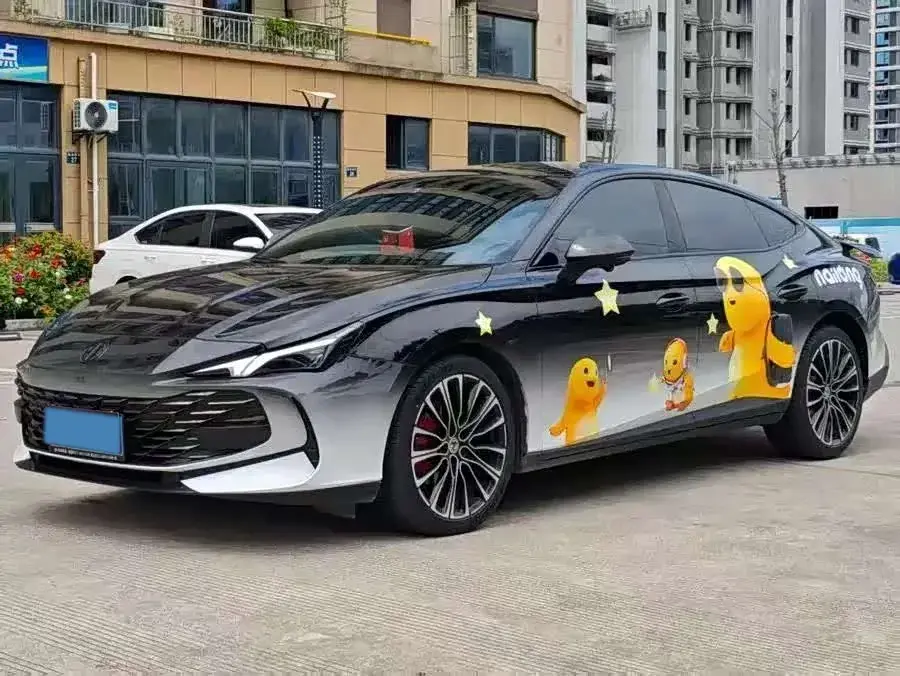 2023 MG 7 2.0T 261HP L4 9AT