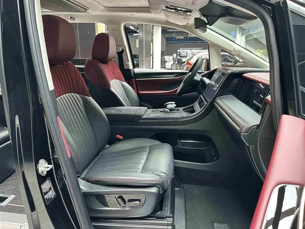 2023 GAC Trumpchi E9 2.0T 190HP L4 2DHT PHEV 25.57KWH,autocango,china used car exporter,china ev exporter,chinese used car exporter,chinese used ev exporter