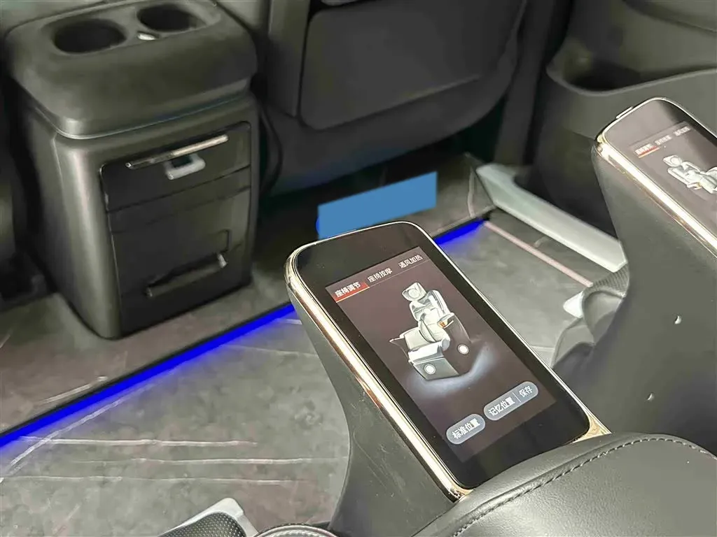 2023 GAC Trumpchi E9 2.0T 190HP L4 2DHT PHEV 25.57KWH,autocango,china used car exporter,china ev exporter,chinese used car exporter,chinese used ev exporter