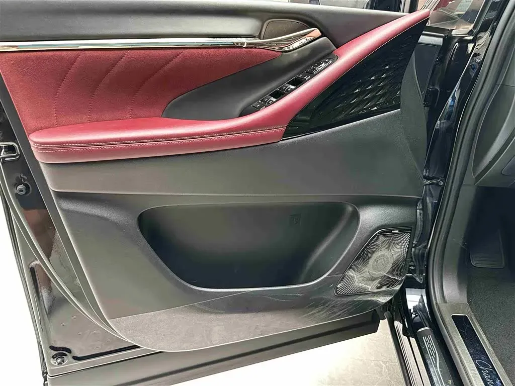 2023 GAC Trumpchi E9 2.0T 190HP L4 2DHT PHEV 25.57KWH,autocango,china used car exporter,china ev exporter,chinese used car exporter,chinese used ev exporter