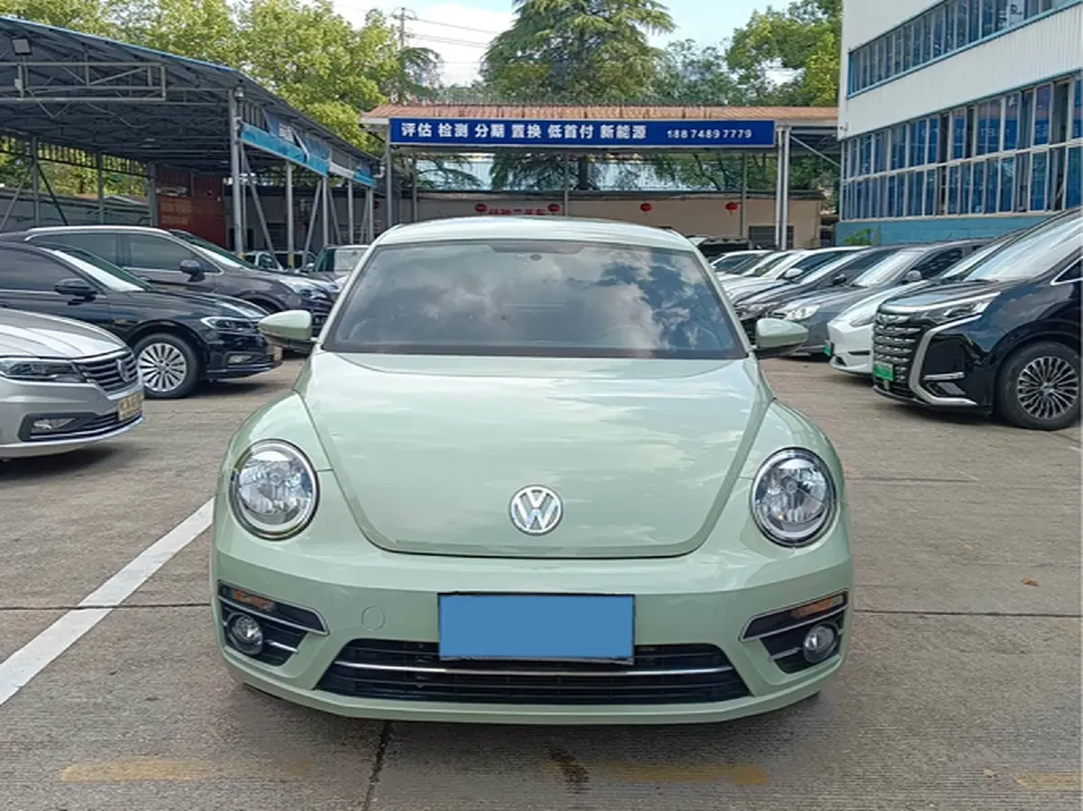 2017 Volkswagen Beetle 1.2T 105HP L4 7DCT,autocango,china used car exporter,china ev exporter,chinese used car exporter,chinese used ev exporter