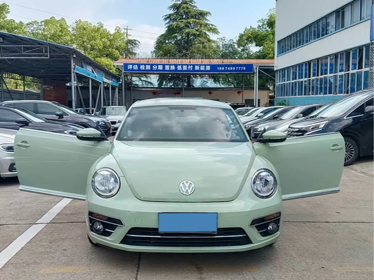 2017 Volkswagen Beetle 1.2T 105HP L4 7DCT,autocango,china used car exporter,china ev exporter,chinese used car exporter,chinese used ev exporter