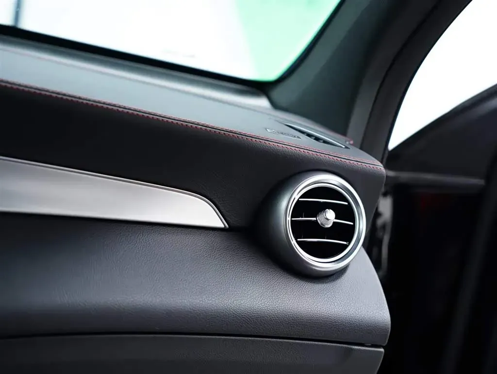 2022 Mercedes-Benz GLC Coupe AMG 3.0T 390HP V6 9AT,autocango,china used car exporter,china ev exporter,chinese used car exporter,chinese used ev exporter