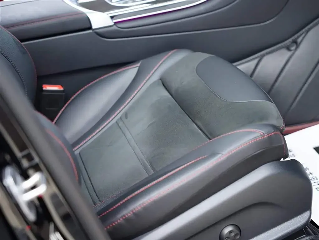 2022 Mercedes-Benz GLC Coupe AMG 3.0T 390HP V6 9AT,autocango,china used car exporter,china ev exporter,chinese used car exporter,chinese used ev exporter