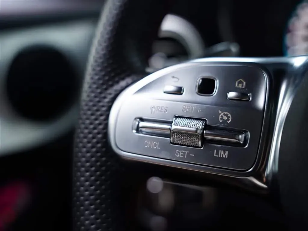 2022 Mercedes-Benz GLC Coupe AMG 3.0T 390HP V6 9AT,autocango,china used car exporter,china ev exporter,chinese used car exporter,chinese used ev exporter