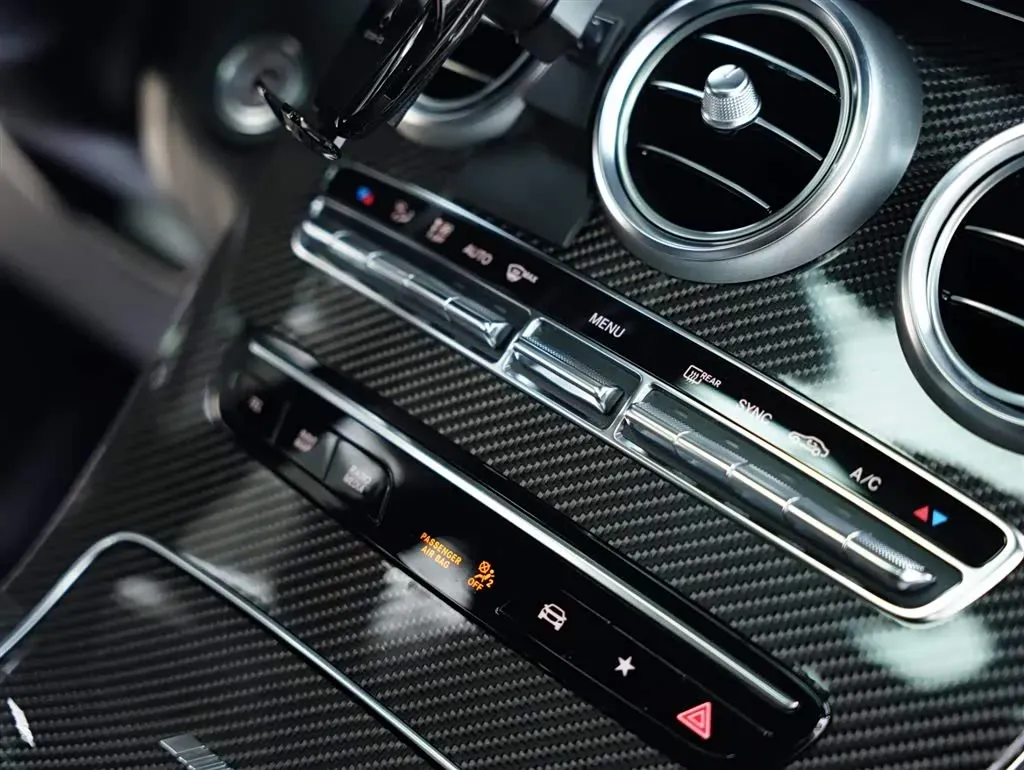 2022 Mercedes-Benz GLC Coupe AMG 3.0T 390HP V6 9AT,autocango,china used car exporter,china ev exporter,chinese used car exporter,chinese used ev exporter