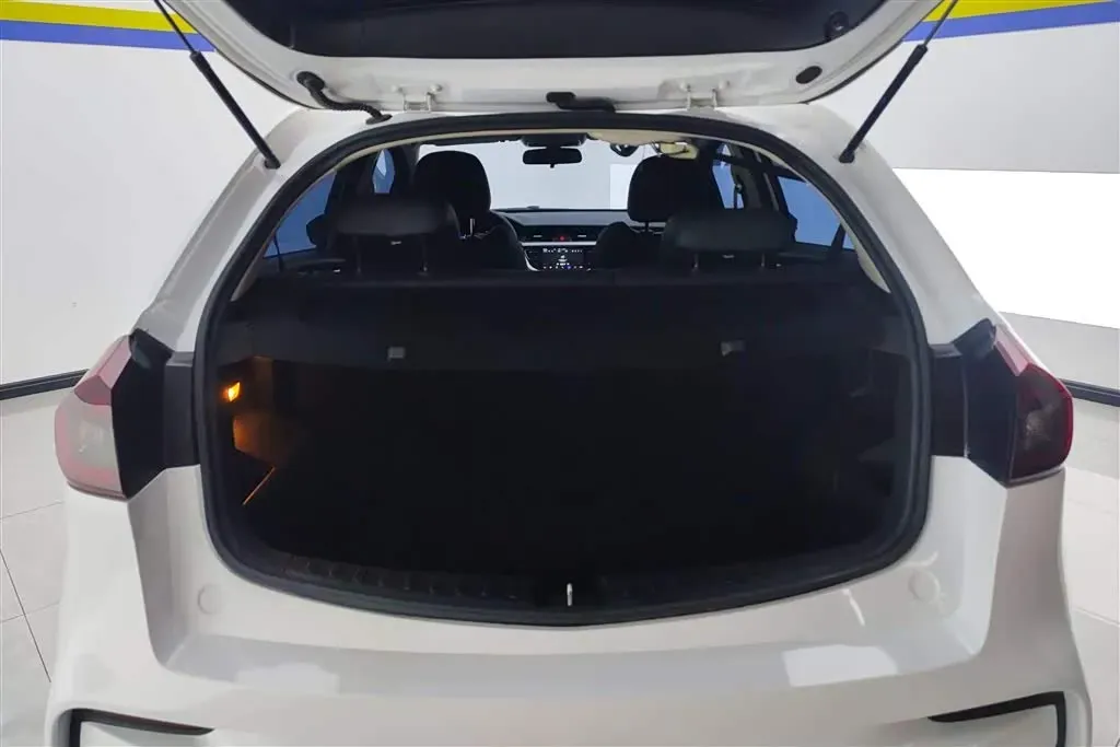 2019 Geely Vision X3 1.5L 109HP L4 CVT,autocango,china used car exporter,china ev exporter,chinese used car exporter,chinese used ev exporter