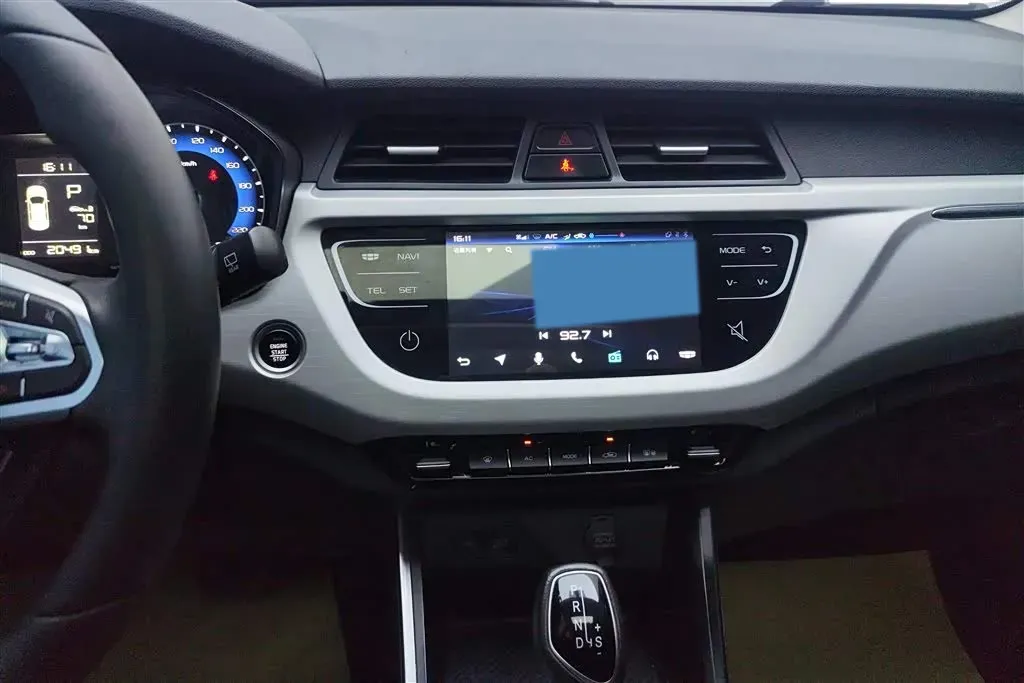 2019 Geely Vision X3 1.5L 109HP L4 CVT,autocango,china used car exporter,china ev exporter,chinese used car exporter,chinese used ev exporter