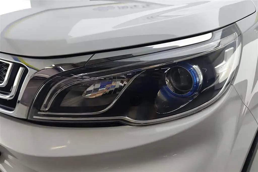 2019 Geely Vision X3 1.5L 109HP L4 CVT,autocango,china used car exporter,china ev exporter,chinese used car exporter,chinese used ev exporter