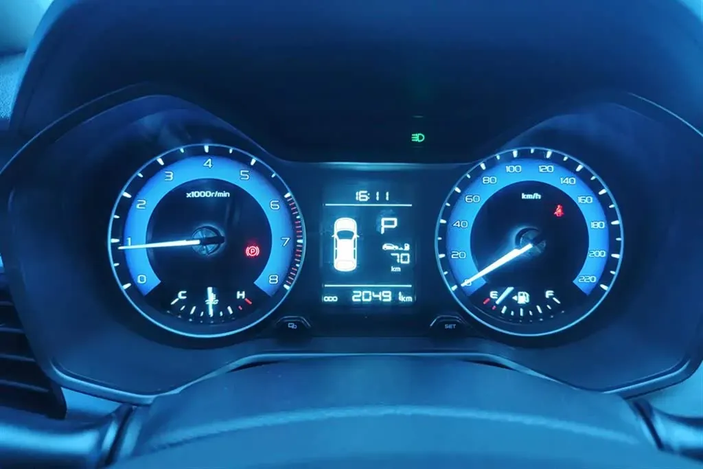 2019 Geely Vision X3 1.5L 109HP L4 CVT,autocango,china used car exporter,china ev exporter,chinese used car exporter,chinese used ev exporter