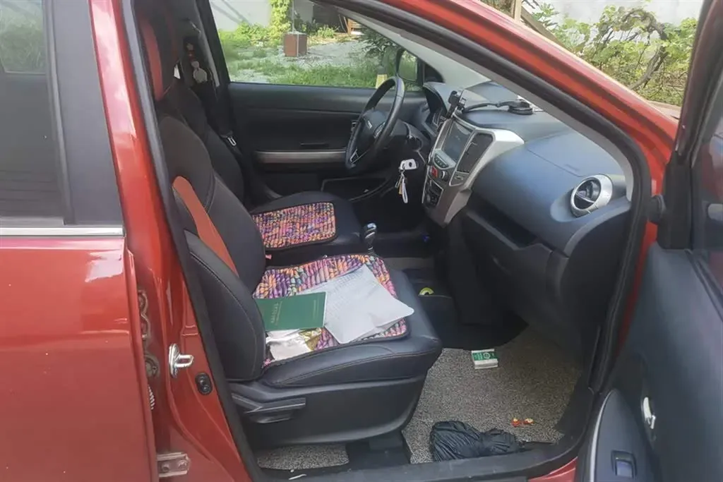 2017 Haval H1 1.5L 106HP L4 6AMT,autocango,china used car exporter,china ev exporter,chinese used car exporter,chinese used ev exporter