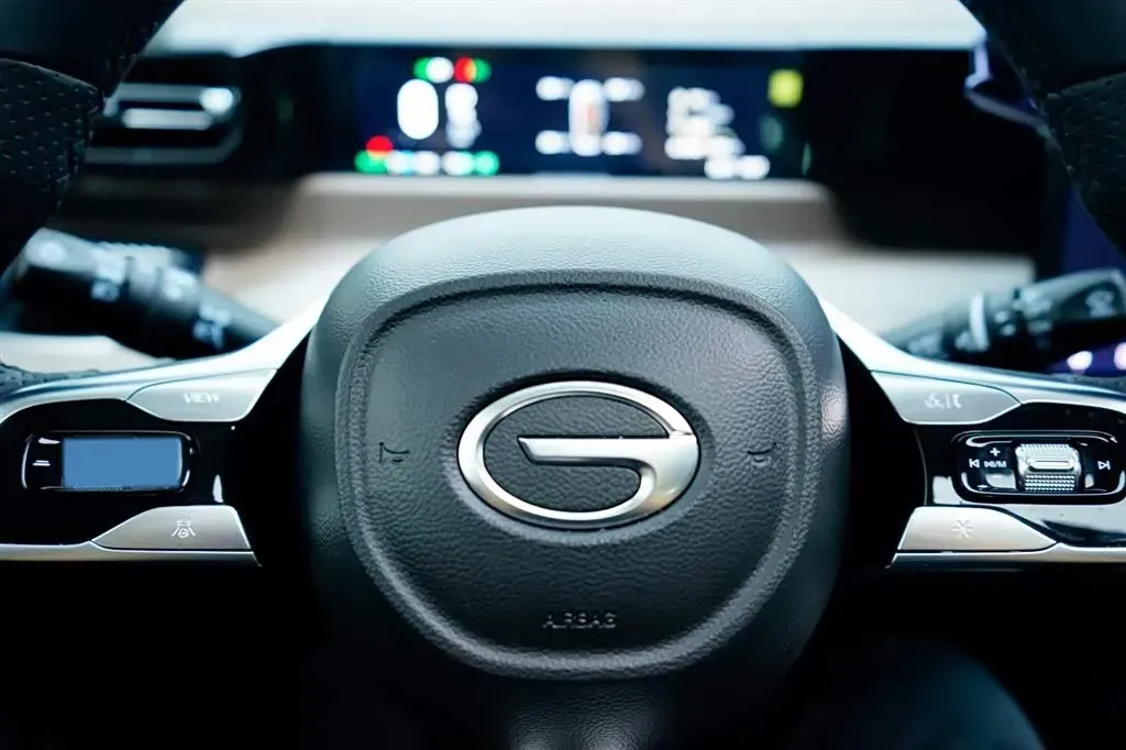 2024 GAC Trumpchi E8 2.0L 140HP L4 2DHT Hybrid,autocango,china used car exporter,china ev exporter,chinese used car exporter,chinese used ev exporter