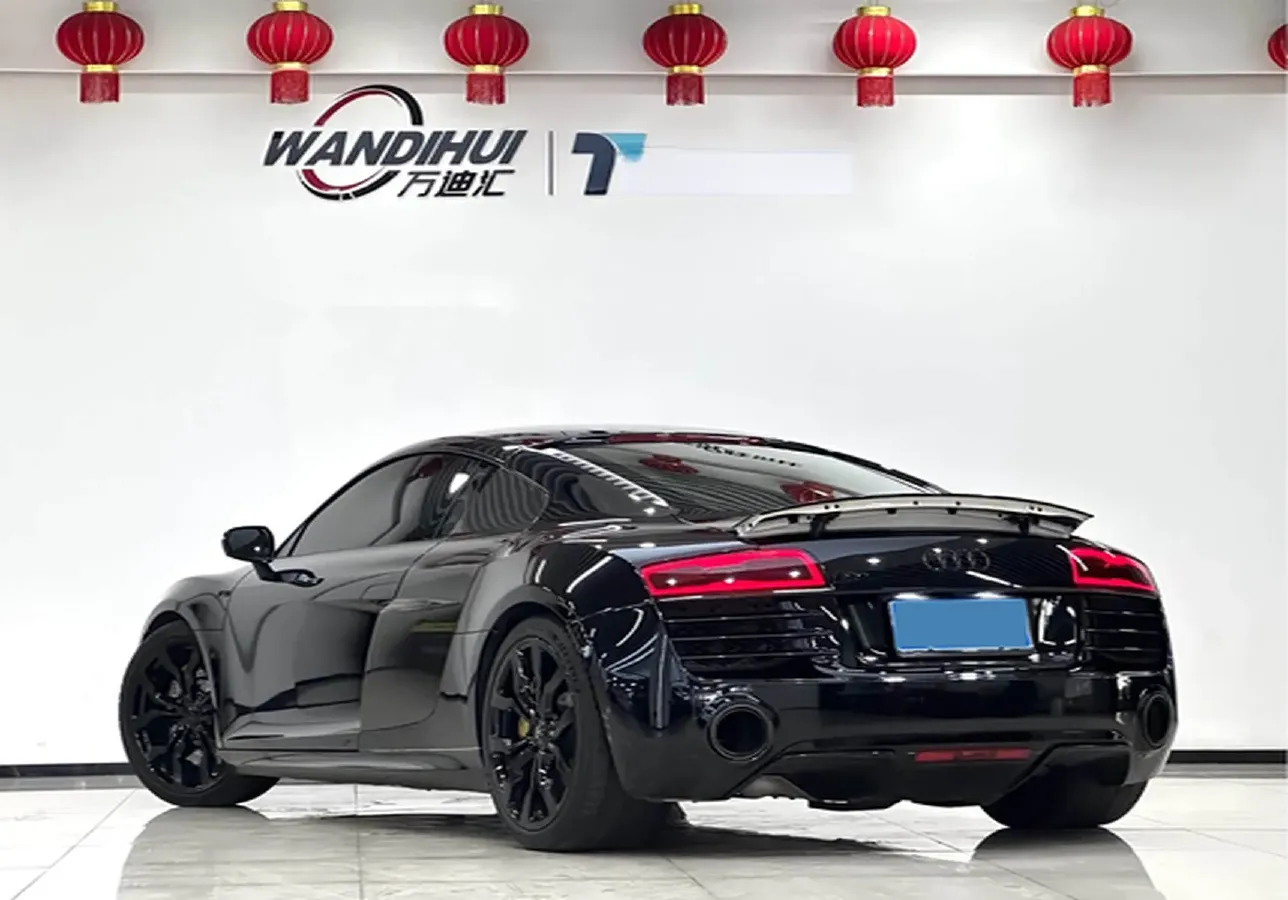 2014 Audi R8 5.2L 525HP V10 7DCT,autocango,china used car exporter,china ev exporter,chinese used car exporter,chinese used ev exporter