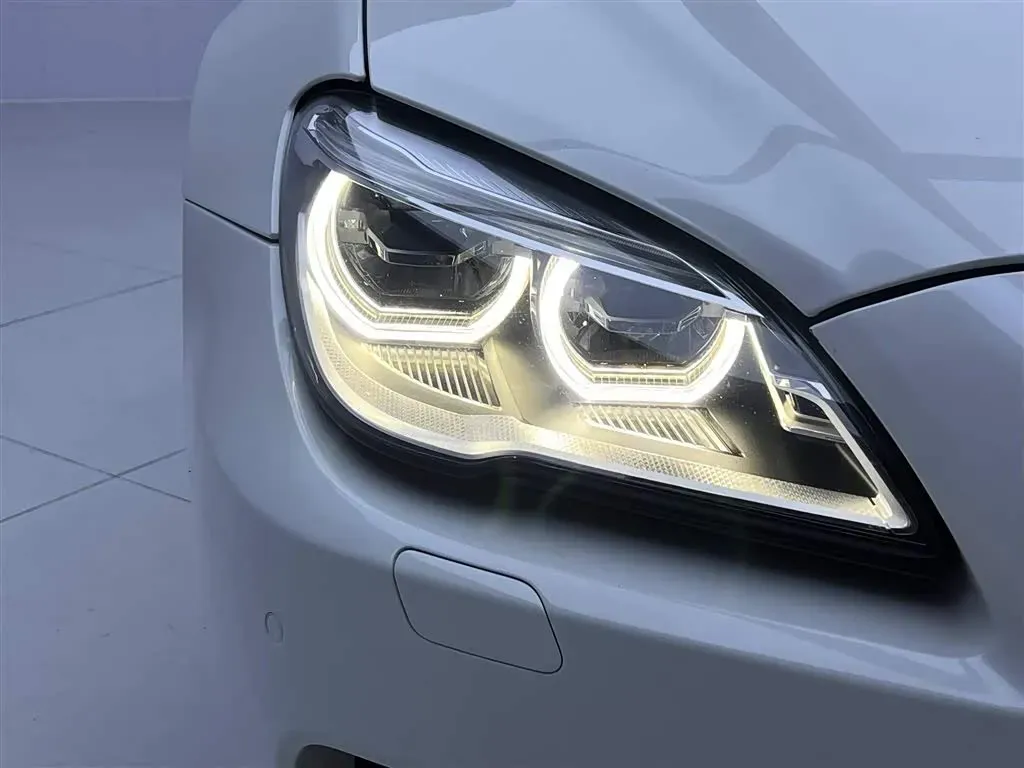 2015 BMW M6 4.4T 560HP V8 7DCT,autocango,china used car exporter,china ev exporter,chinese used car exporter,chinese used ev exporter