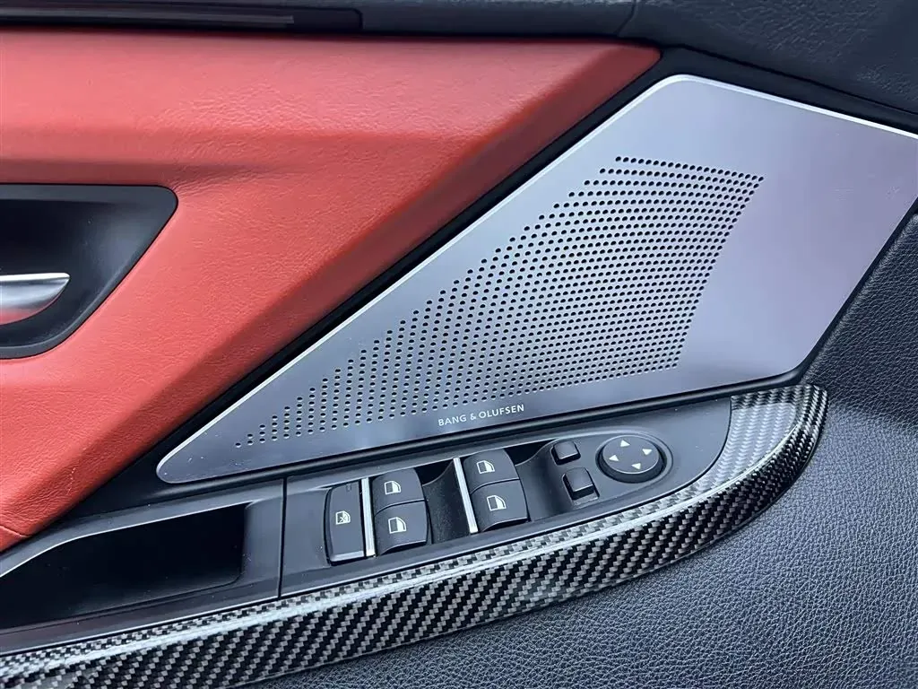 2015 BMW M6 4.4T 560HP V8 7DCT,autocango,china used car exporter,china ev exporter,chinese used car exporter,chinese used ev exporter