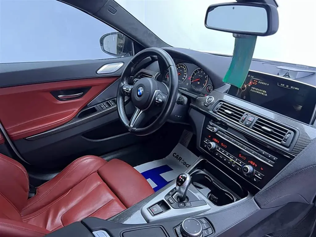 2015 BMW M6 4.4T 560HP V8 7DCT,autocango,china used car exporter,china ev exporter,chinese used car exporter,chinese used ev exporter