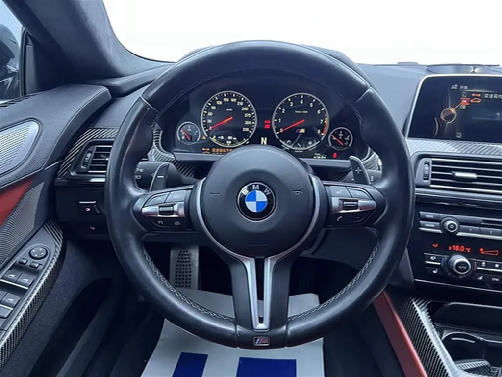 2015 BMW M6 4.4T 560HP V8 7DCT,autocango,china used car exporter,china ev exporter,chinese used car exporter,chinese used ev exporter