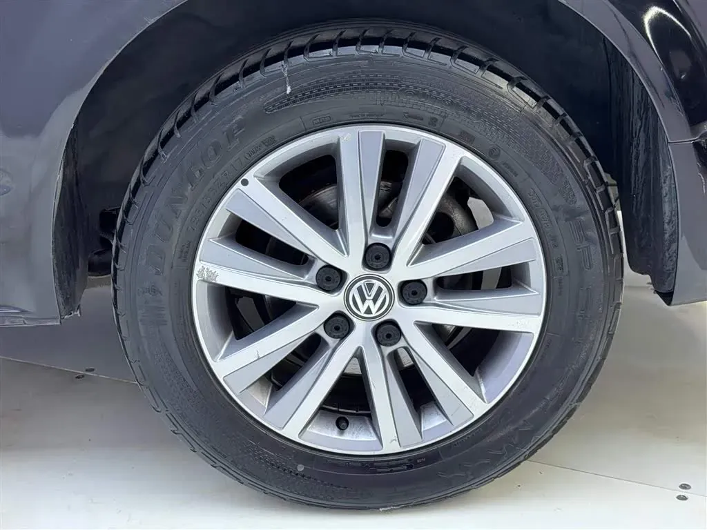 2018 Volkswagen Caravelle 2.0T 204HP L4 7DCT,autocango,china used car exporter,china ev exporter,chinese used car exporter,chinese used ev exporter