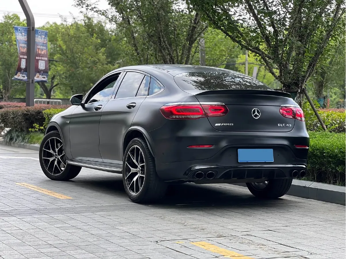 2022 Mercedes-Benz GLC Coupe AMG 3.0T 390HP V6 9AT,autocango,china used car exporter,china ev exporter,chinese used car exporter,chinese used ev exporter