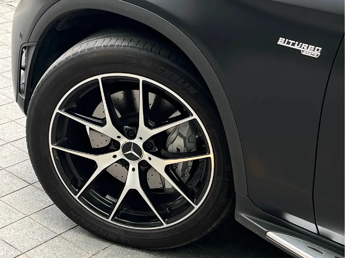 2022 Mercedes-Benz GLC Coupe AMG 3.0T 390HP V6 9AT,autocango,china used car exporter,china ev exporter,chinese used car exporter,chinese used ev exporter