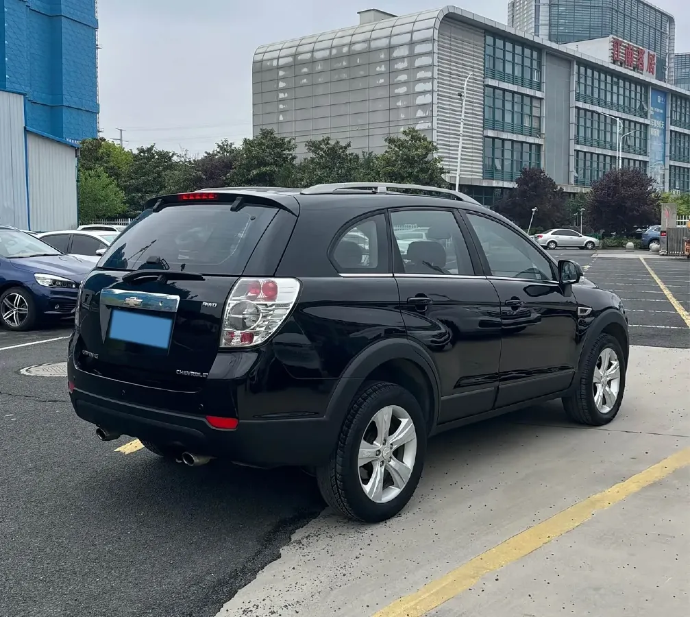 2011 Chevrolet Captiva 2.4L 167HP L4 6AT,autocango,china used car exporter,china ev exporter,chinese used car exporter,chinese used ev exporter