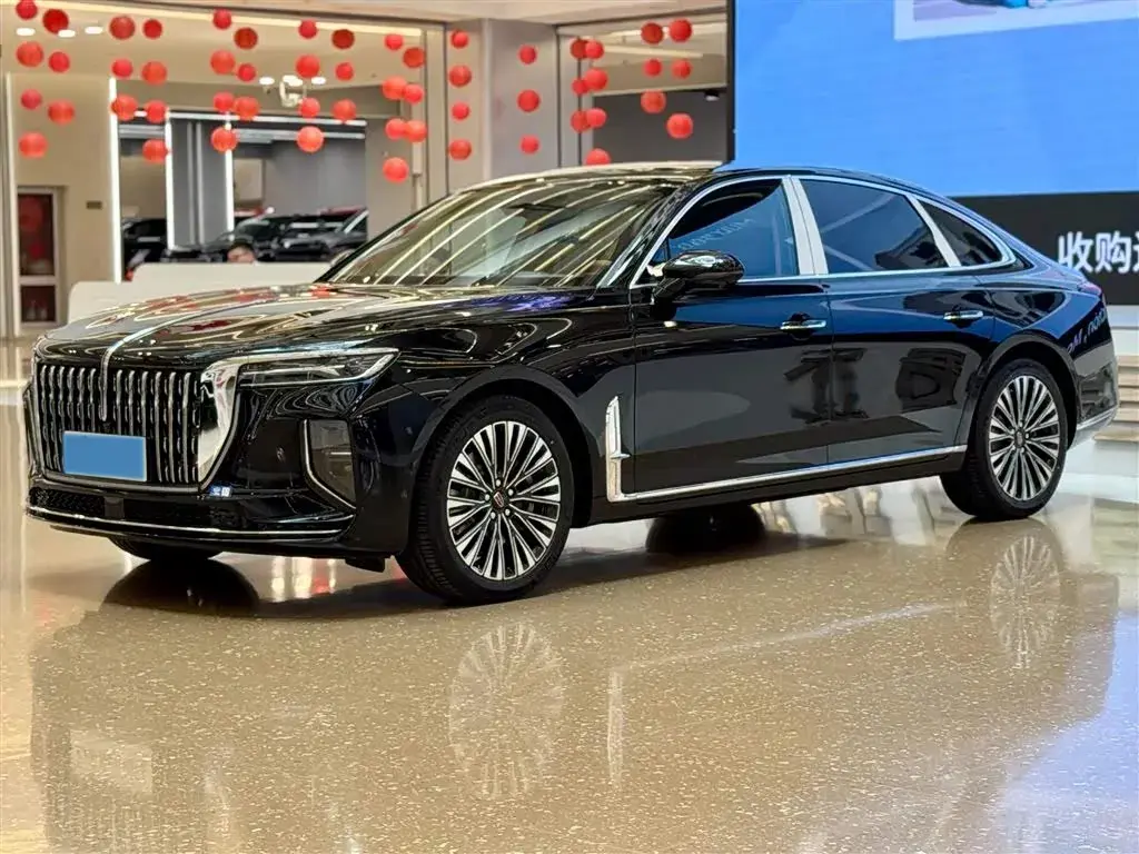 2024 HongQi H9 2.0T 252HP L4 7DCT