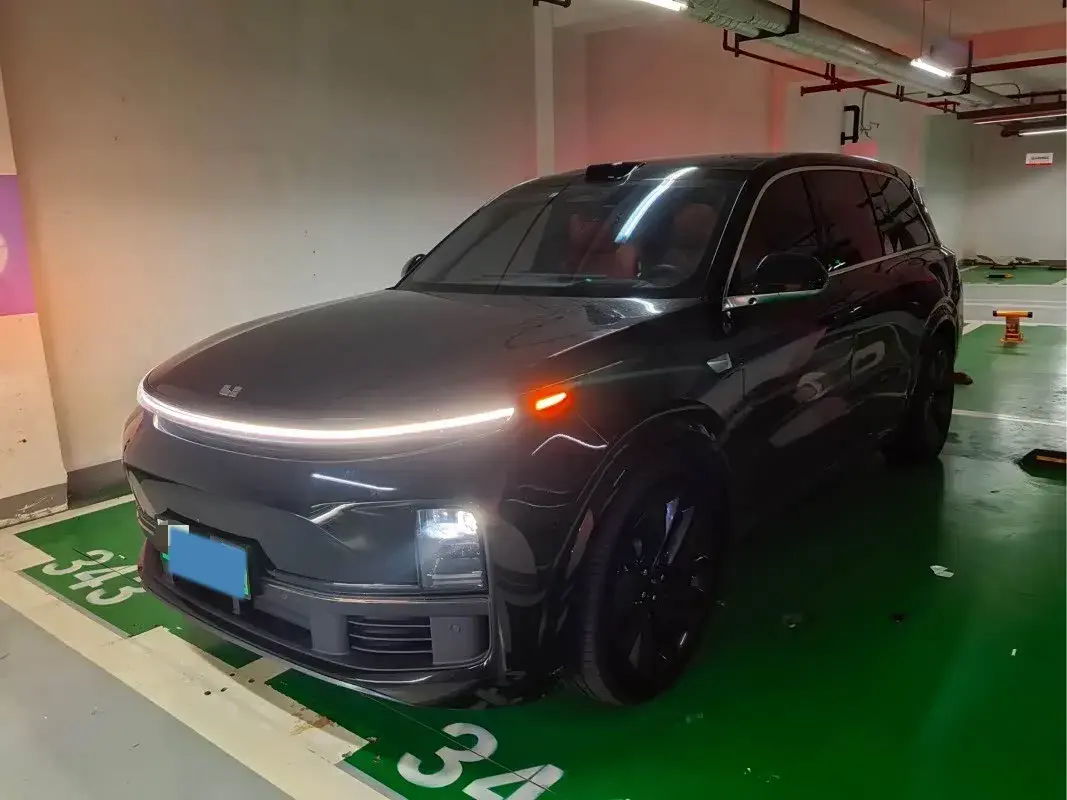2022 Li L9 Range Extended 154HP REEV 42.6KWH