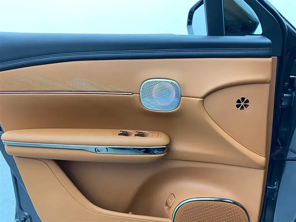 2025 GAC Trumpchi S7 1.5T 160HP L4 1DHT PHEV 36.3KWH,autocango,china used car exporter,china ev exporter,chinese used car exporter,chinese used ev exporter