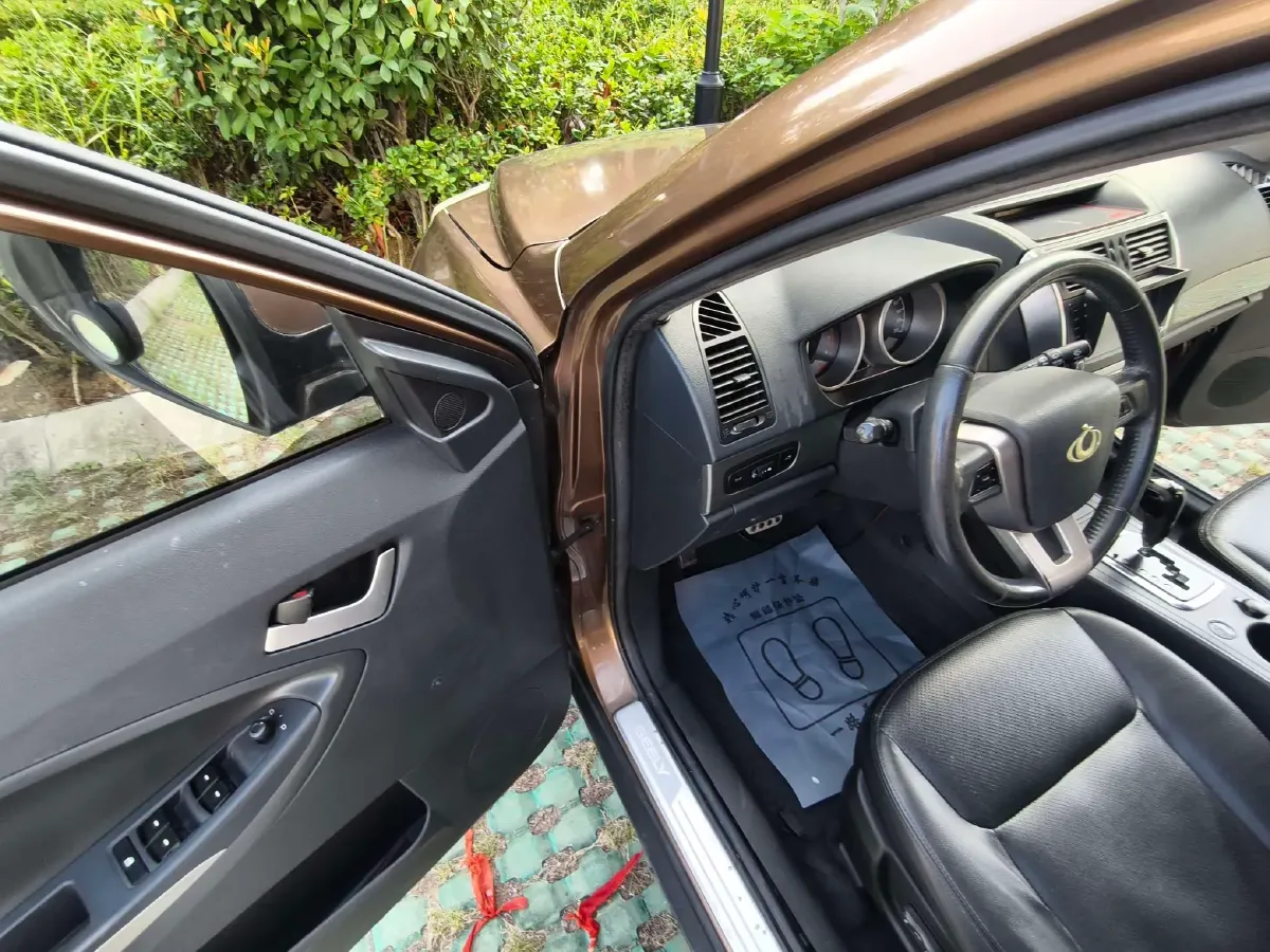 2013 Geely GX7 2.4L 162HP L4 6AT,autocango,china used car exporter,china ev exporter,chinese used car exporter,chinese used ev exporter