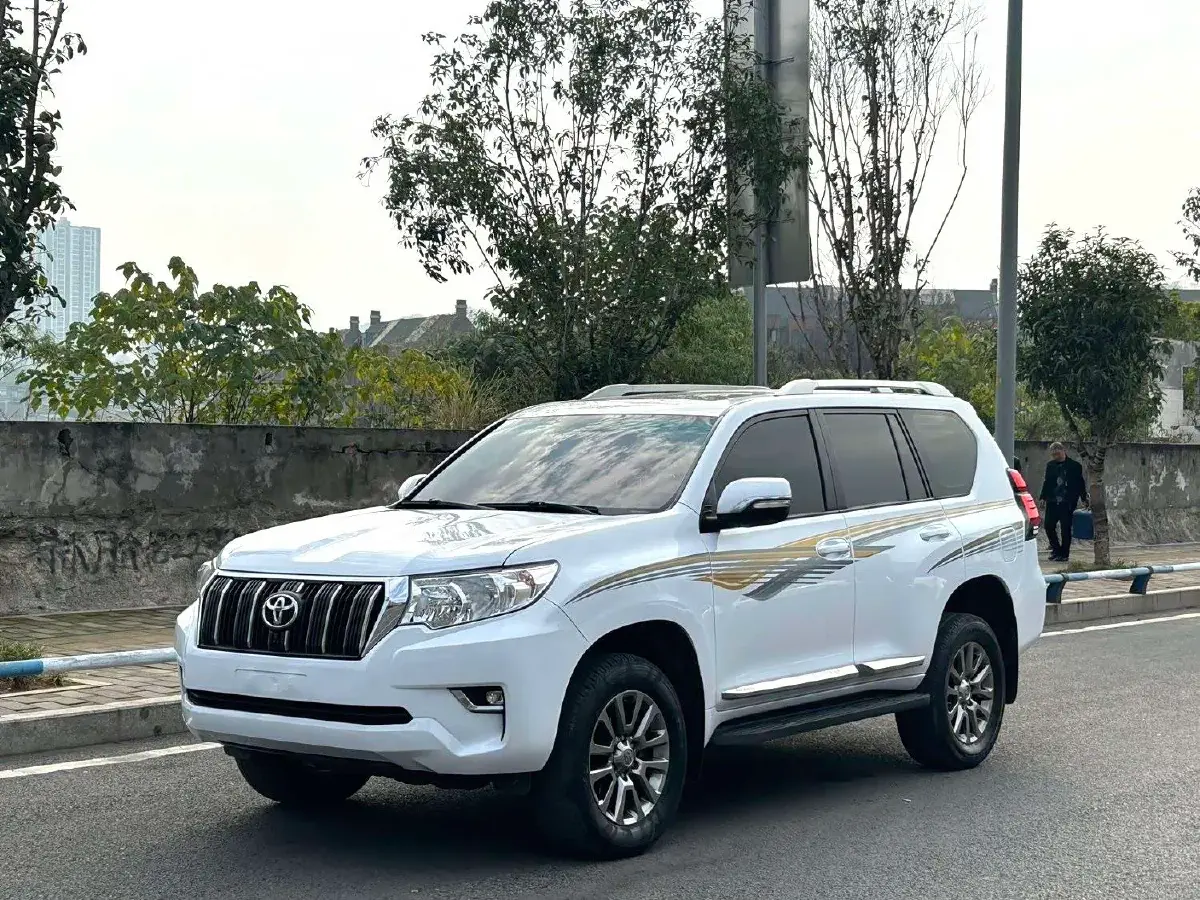 2018 Toyota Land Cruiser Prado 3.5L 280HP V6 6AT