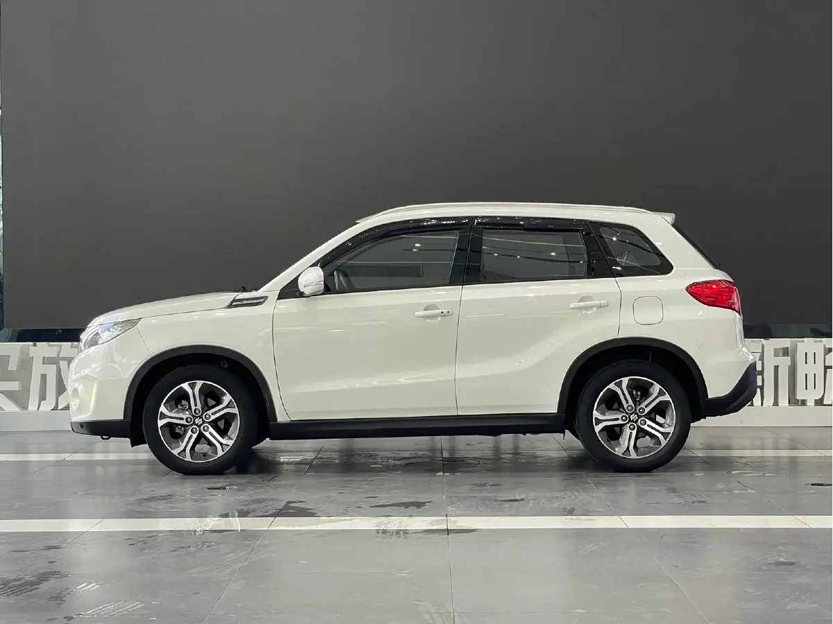 2016 Suzuki Vitara 1.4T 140HP L4 6AT,autocango,china used car exporter,china ev exporter,chinese used car exporter,chinese used ev exporter