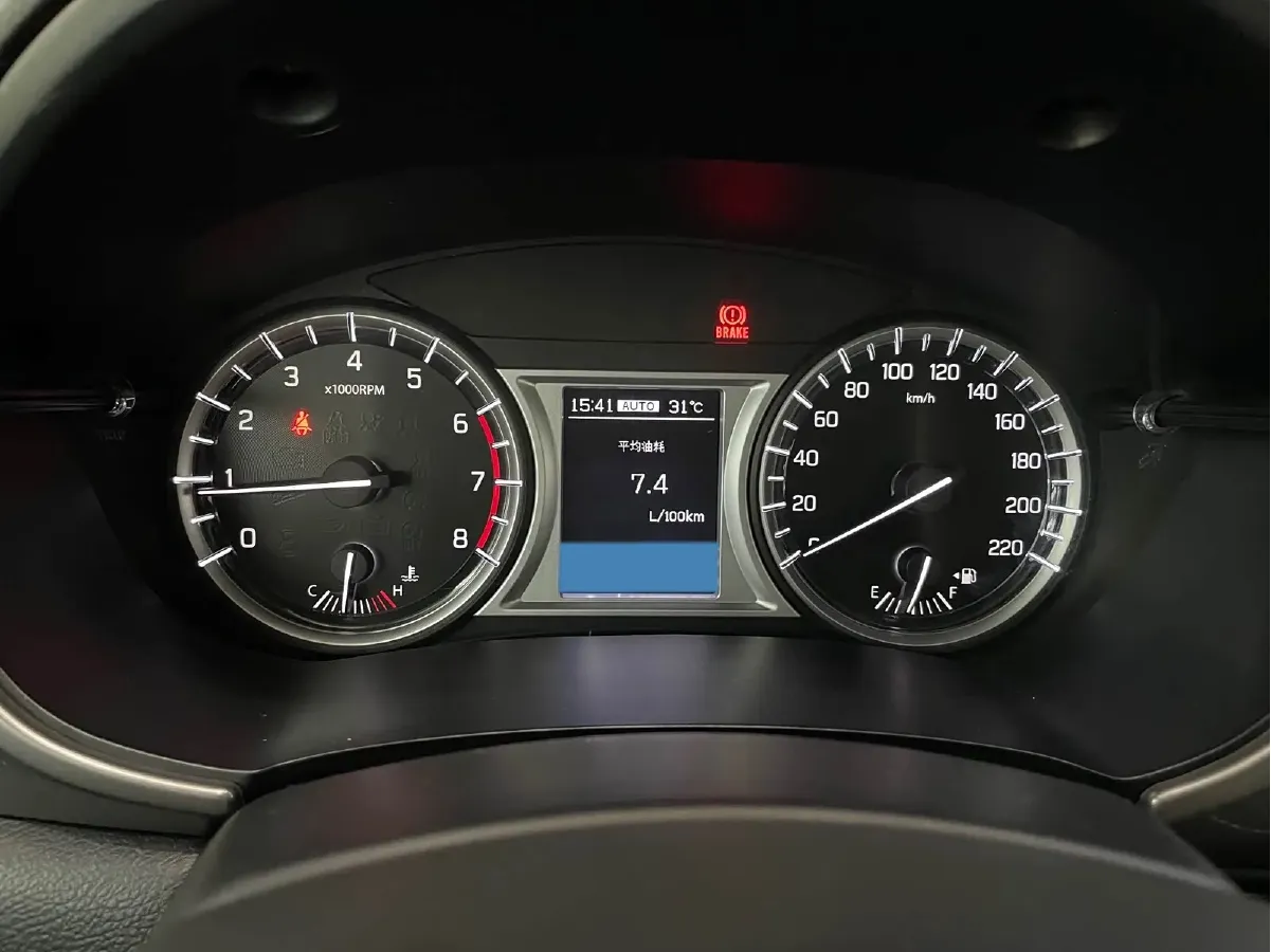 2016 Suzuki Vitara 1.4T 140HP L4 6AT,autocango,china used car exporter,china ev exporter,chinese used car exporter,chinese used ev exporter