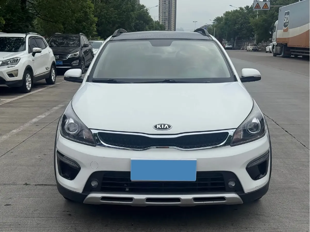2017 Kia KX Cross 1.4L 100HP L4 6AT,autocango,china used car exporter,china ev exporter,chinese used car exporter,chinese used ev exporter