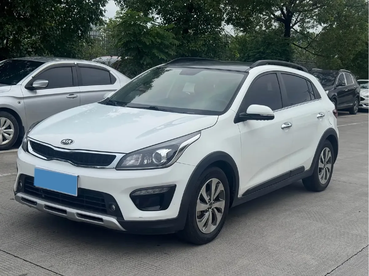 2017 Kia KX Cross 1.4L 100HP L4 6AT,autocango,china used car exporter,china ev exporter,chinese used car exporter,chinese used ev exporter