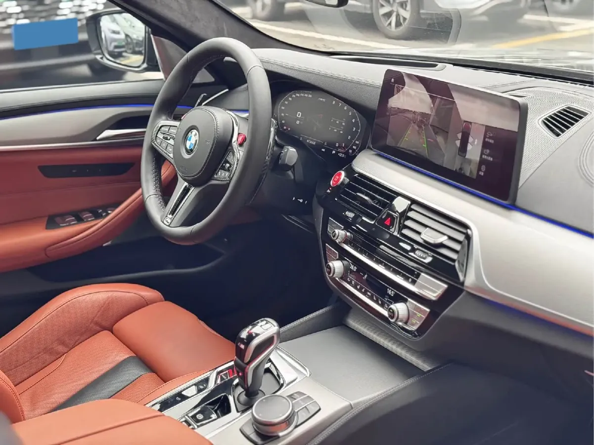 2021 BMW M5 4.4T 600HP V8 8AT,autocango,china used car exporter,china ev exporter,chinese used car exporter,chinese used ev exporter